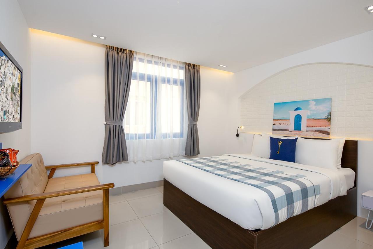 Chill Box Premier- Beach Hotel Da Nang Exterior photo