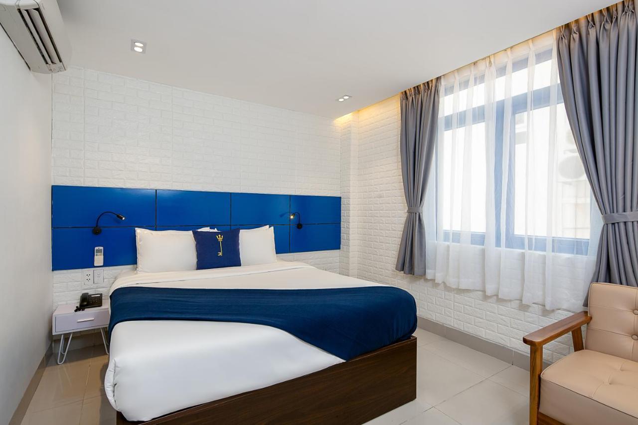 Chill Box Premier- Beach Hotel Da Nang Exterior photo